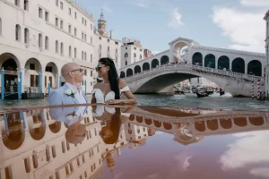 a couple in Venice, Rialto Bridge