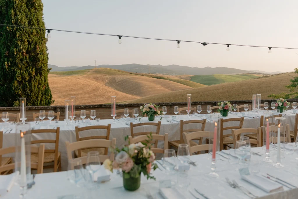 Tables set up at Agriturismo la Mandriola, in Lajatico